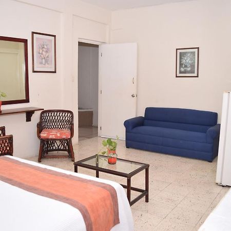 Hotel Suites Le Monde Cancún Exteriör bild