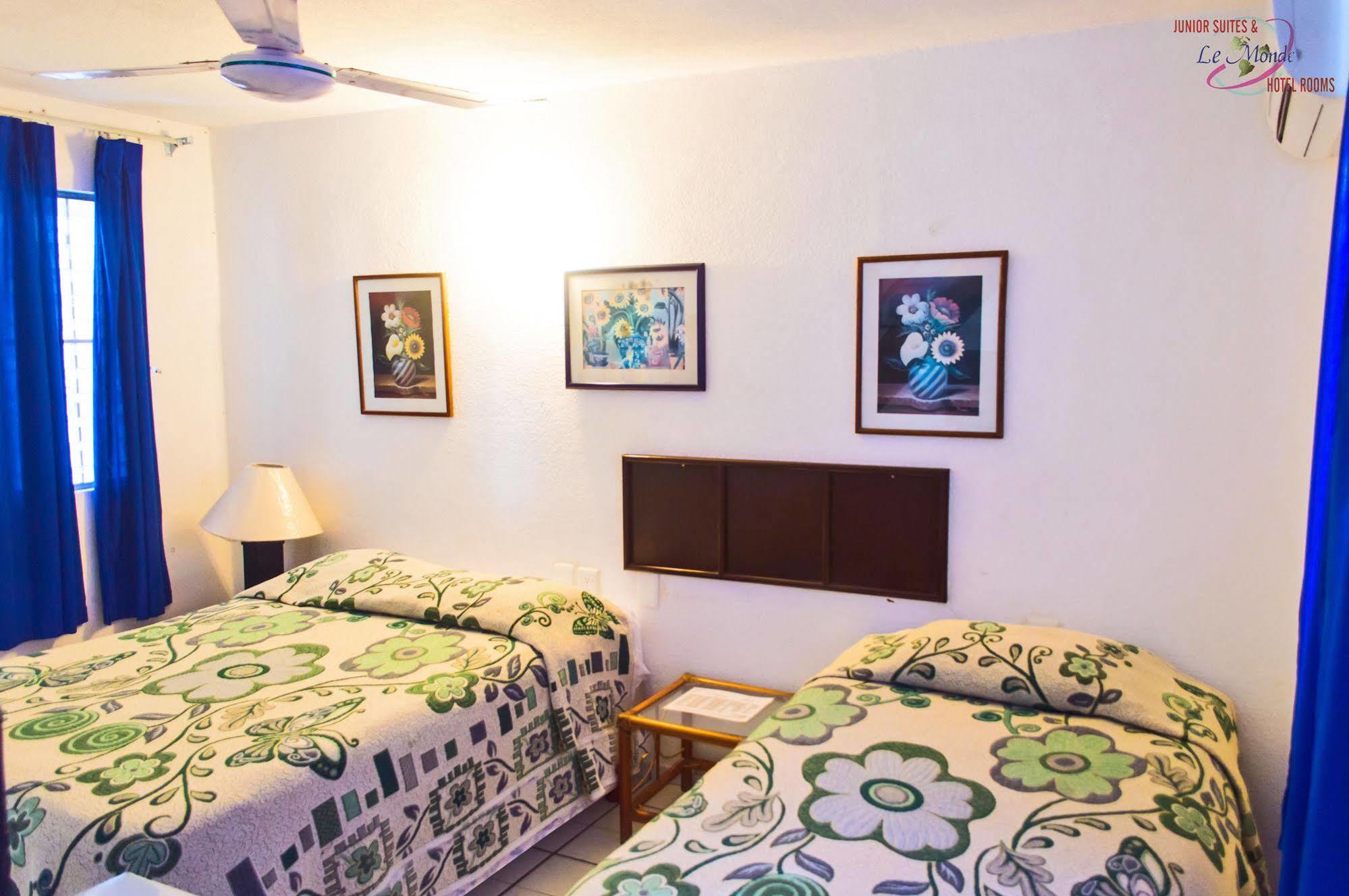 Hotel Suites Le Monde Cancún Exteriör bild