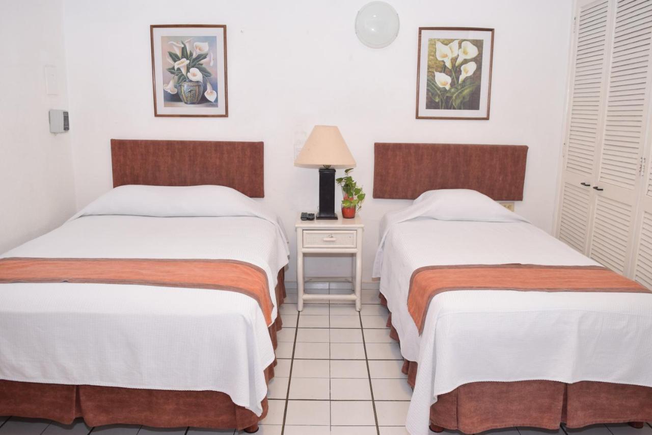 Hotel Suites Le Monde Cancún Exteriör bild