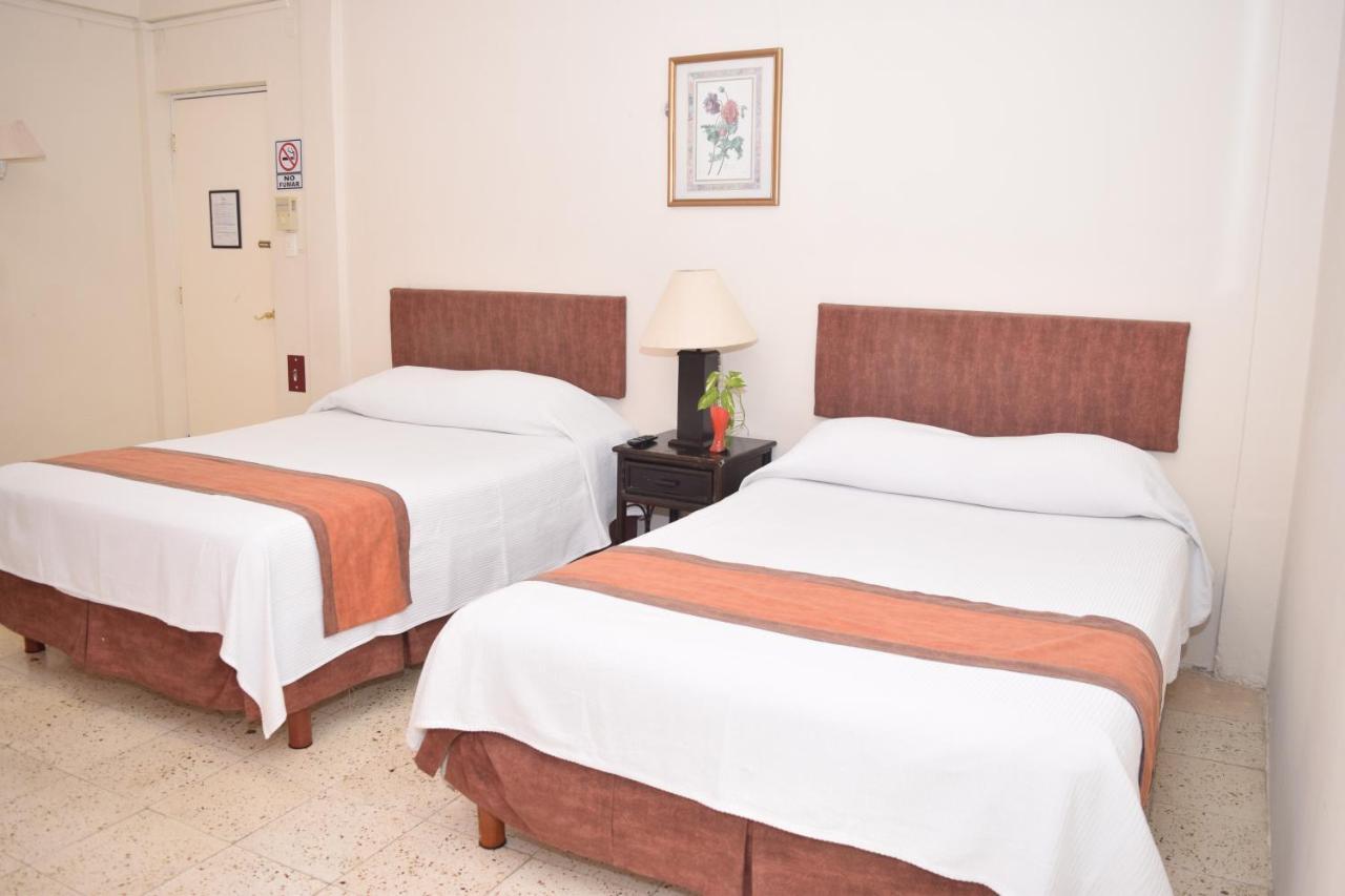 Hotel Suites Le Monde Cancún Exteriör bild