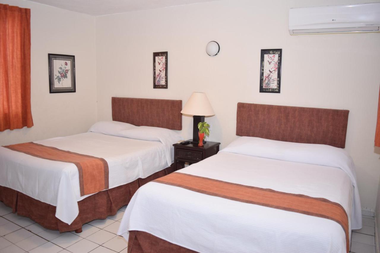 Hotel Suites Le Monde Cancún Exteriör bild