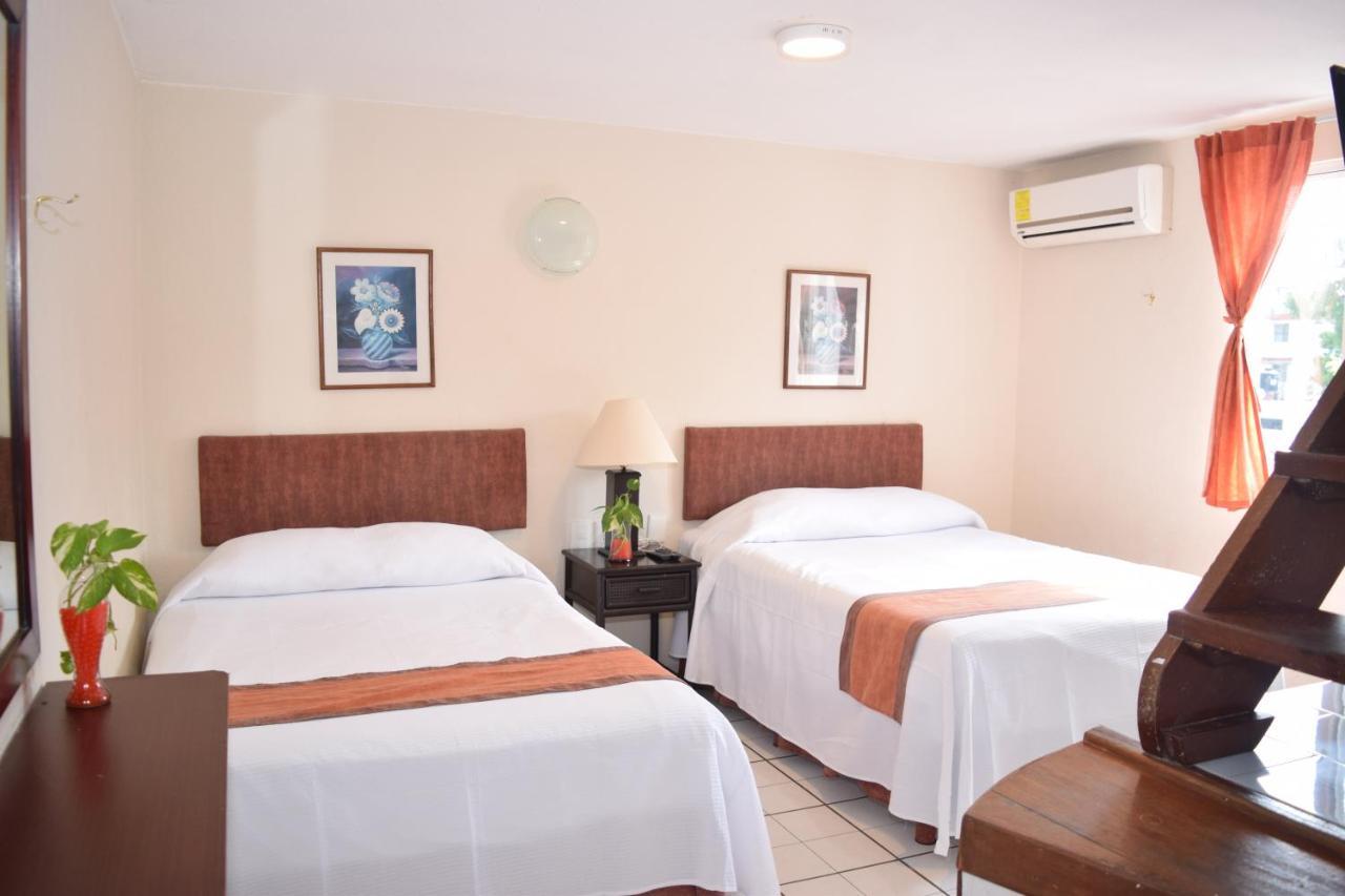 Hotel Suites Le Monde Cancún Exteriör bild